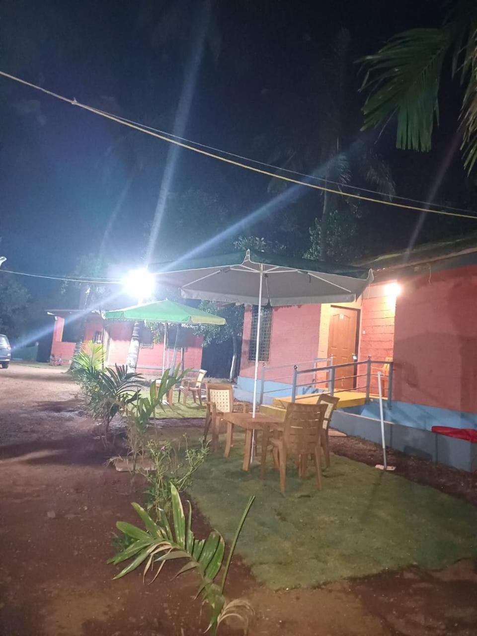 فندق Amee'S Retreat Diveāgar المظهر الخارجي الصورة